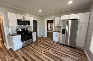 412 N Darling Ave, Fremont, MI 49412 - Photo 7