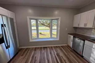 412 N Darling Ave, Fremont, MI 49412 - Photo 5