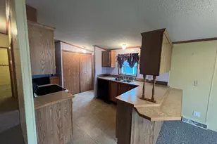 12515 S Rosemary Ave, Grant, MI 49327 - Photo 5