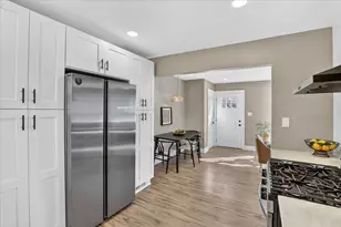 22002 Fenster St, Belleville, MI 48111 - Photo 19