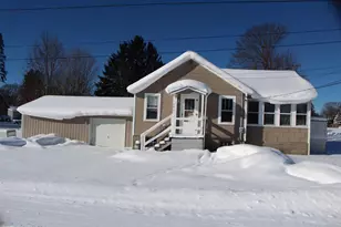 201 W 1st St, Scottville, MI 49454 - Photo 1