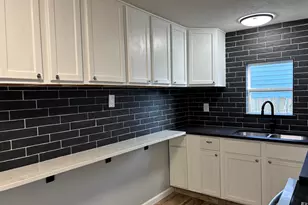 58542 65th St, Hartford, MI 49057 - Photo 7