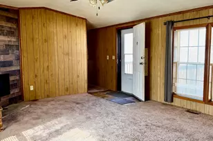 765 W Howard City-Edmore, Edmore, MI 48829 - Photo 15