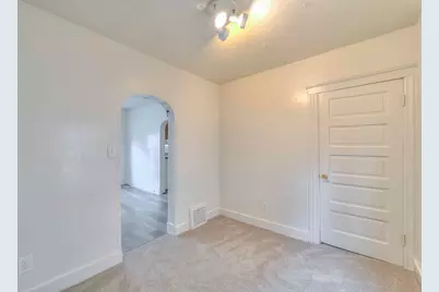 1019 Woodbridge Street, Jackson, MI 49203 - Photo 9