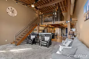 801 Monroe Ave NW, Grand Rapids, MI 49503 - Photo 17