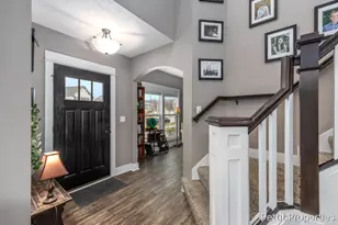 3099 Lowingwood Ct, Jenison, MI 49428 - Photo 3