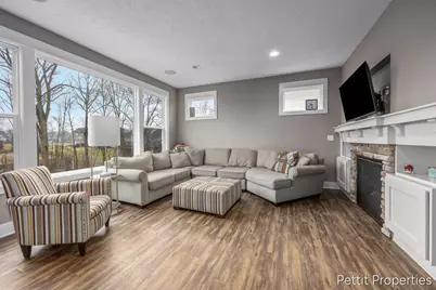 3099 Lowingwood Court, Jenison, MI 49428 - Photo 7