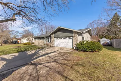 2727 Hope Street, Hudsonville, MI 49426 - Photo 3