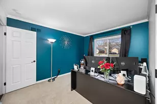 13468 Mair Dr, Sterling Heights, MI 48313 - Photo 15