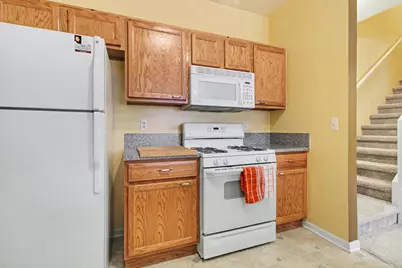 23790 Northstone Village Drive, Taylor, MI 48180 - Photo 13