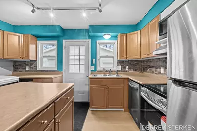 2437 Philo Avenue, Muskegon, MI 49441 - Photo 7