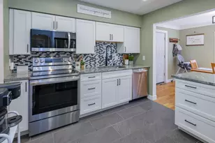 8123 Edmonds St, Portage, MI 49024 - Photo 9