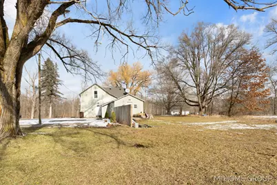 20449 W Howard City-Edmore, Howard City, MI 49329 - Photo 7