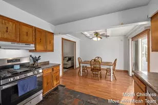 475 Harrison St, Coopersville, MI 49404 - Photo 11