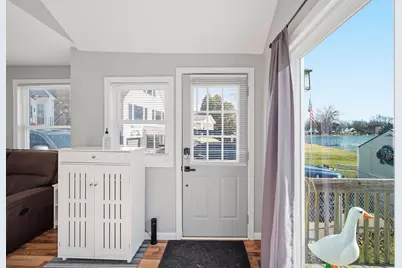 298 Ackerson Lake Drive, Jackson, MI 49201 - Photo 5