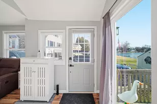 298 Ackerson Lake Dr, Jackson, MI 49201 - Photo 5