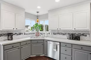 1870 Savannah Ln, Ypsilanti, MI 48198 - Photo 11