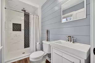 560 Paris Ave, Lansing, MI 48910 - Photo 11