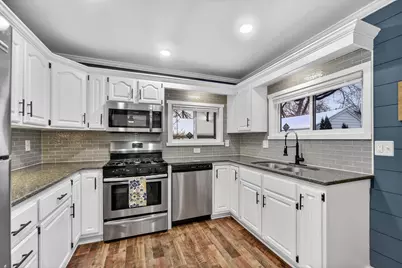 560 Paris Avenue, Lansing, MI 48910 - Photo 7