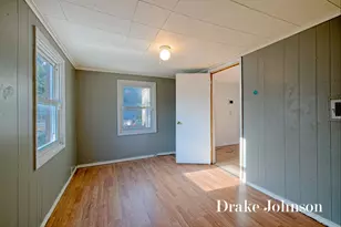 2474 Evanston Ave, Muskegon, MI 49442 - Photo 11