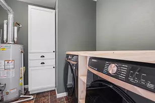 6787 Tiger Lily Dr, Kalamazoo, MI 49009 - Photo 21