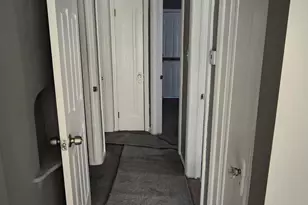 10904 N Mogul St, Detroit, MI 48224 - Photo 3