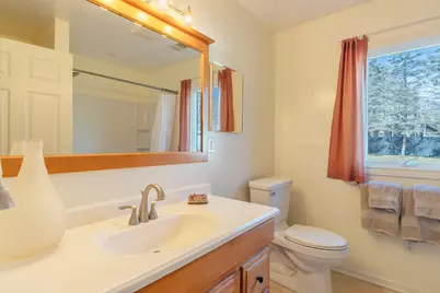 319 S Union Street, Douglas, MI 49406 - Photo 17