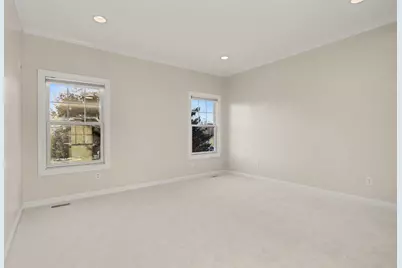 2580 West Port Drive, Kalamazoo, MI 49009 - Photo 13