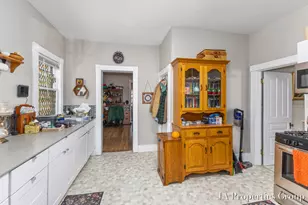 921 Fairmount St SE, Grand Rapids, MI 49506 - Photo 27