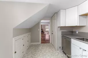 921 Fairmount St SE, Grand Rapids, MI 49506 - Photo 17