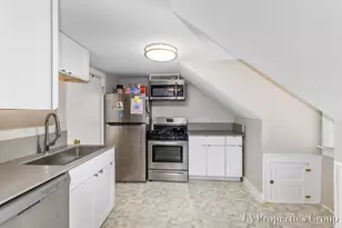 921 Fairmount St SE, Grand Rapids, MI 49506 - Photo 19