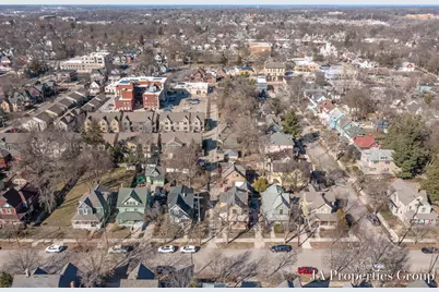 921 Fairmount Street SE, Grand Rapids, MI 49506 - Photo 35