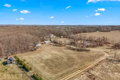 2722 Woods View Drive, Hillsdale, MI 49242 - Photo 11