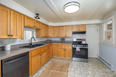 4011 Buttrick Avenue SE, Ada, MI 49301 - Photo 15