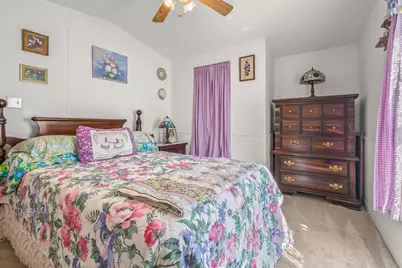 2722 Woodsview Drive, Hillsdale, MI 49242 - Photo 33