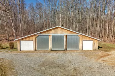2722 Woodsview Drive, Hillsdale, MI 49242 - Photo 5