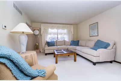 22175 Wingate Court, Farmington, MI 48335 - Photo 23