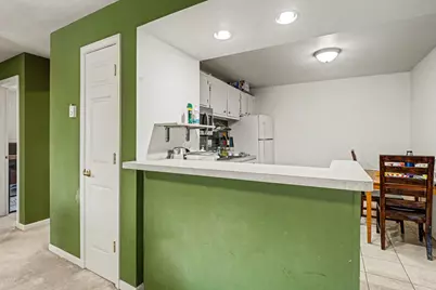 756 W Kilgore Road #302, Kalamazoo, MI 49008 - Photo 9