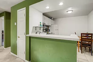 756 W Kilgore Rd, Kalamazoo, MI 49008 - Photo 9