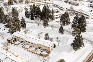 1208 Lear Ct, Rochester Hills, MI 48307 - Photo 25