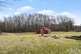 8392 Huff Rd, Bellevue, MI 49021 - Photo 21