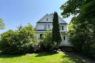 130 Cliff St, Battle Creek, MI 49014 - Photo 3