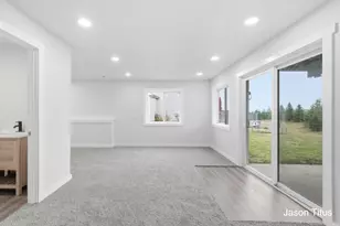 6478 Avalon Dr SE, Caledonia, MI 49316 - Photo 13