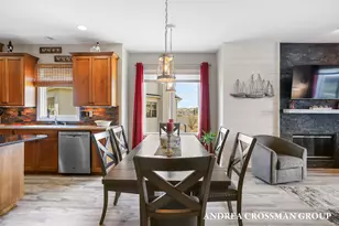 1284 Prestwick Dr, Holland, MI 49423 - Photo 15