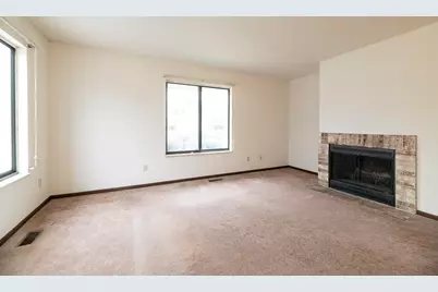 3320 Scots Pine Way #4, Portage, MI 49024 - Photo 5