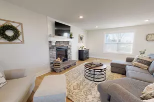9381 28th Ave, Jenison, MI 49428 - Photo 3