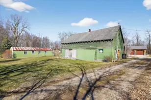 3685 Holcomb Rd, North Adams, MI 49262 - Photo 43