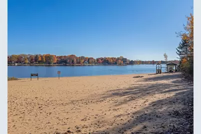 10340 N Peninsula Drive, Stanwood, MI 49346 - Photo 7