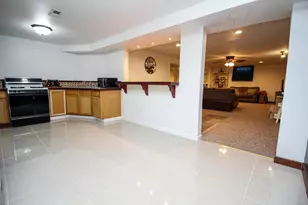 708 Wilshire Dr, Sturgis, MI 49091 - Photo 23