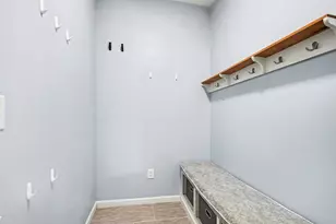 127 Turfway Park, Niles, MI 49120 - Photo 23